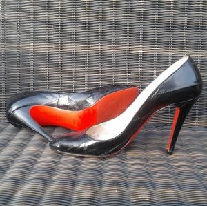 Black leather Christian Louboutin 39.5